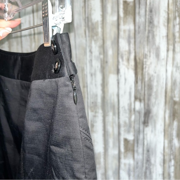 White House Black Market Black Pencil Skirt - Picture 3 of 4